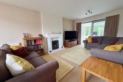 4 bedroom detached house for sale, Tidmarsh Road, Leek Wootton