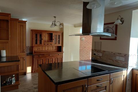 undefined, Lindum Drive, Wickersley, S66 1JW