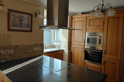 undefined, Lindum Drive, Wickersley, S66 1JW