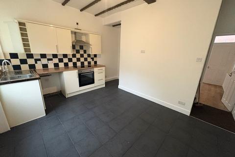 2 bedroom terraced house to rent, Brideoake Street, Lancashire WN7