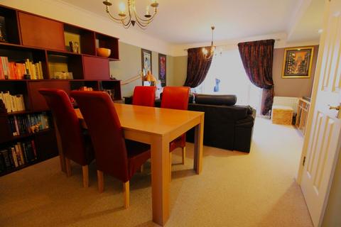 undefined, Starling Close, Sandy