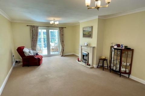 3 bedroom detached house for sale, High Street, Tattershall LN4