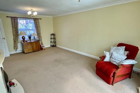 3 bedroom detached house for sale, High Street, Tattershall LN4