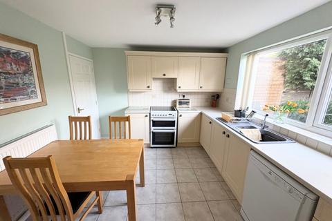 2 bedroom semi-detached house for sale, Sunnymead Road, Burntwood