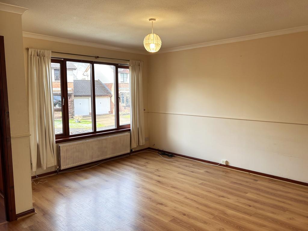 04 - Living Room