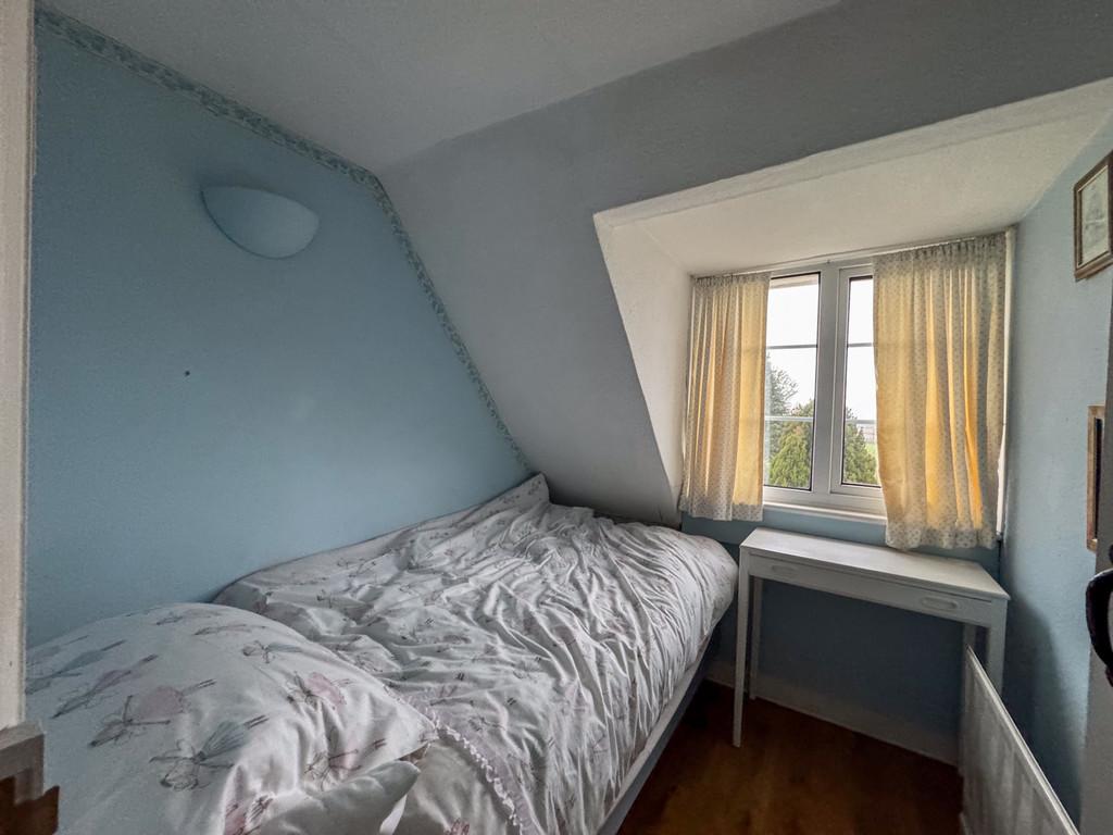 96 Tilkey bedroom 3