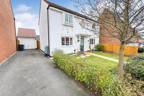 4 bedroom detached house for sale, Livingstone Road, Corby NN18