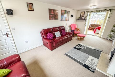 4 bedroom detached house for sale, Livingstone Road, Corby NN18