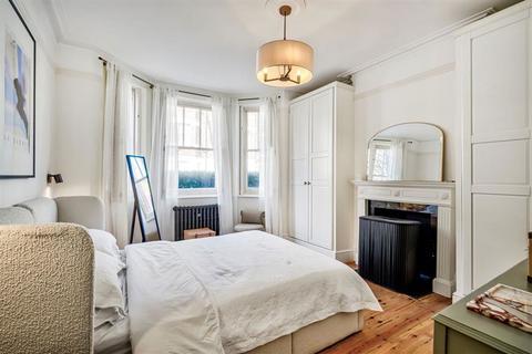 2 bedroom flat for sale, Vera Road, London SW6
