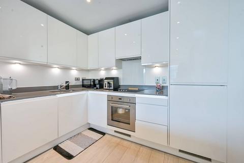 1 bedroom flat to rent, Lakeside Drive, North Acton, London, NW10