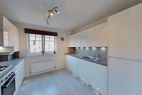 undefined, Castlebrae Gardens, Glasgow, Glasgow City, G44