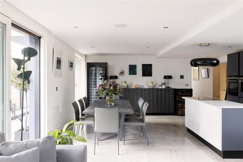 2 bedroom penthouse for sale, Pear Tree Street, London, EC1V