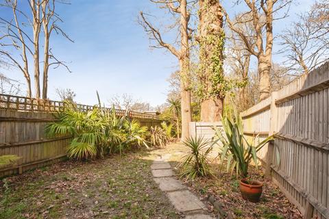 2 bedroom terraced house for sale, Bluebell Close, HAYWARDS HEATH