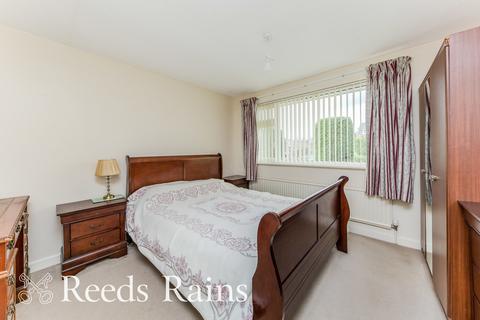 undefined, Woodstock Close, Cheshire SK10
