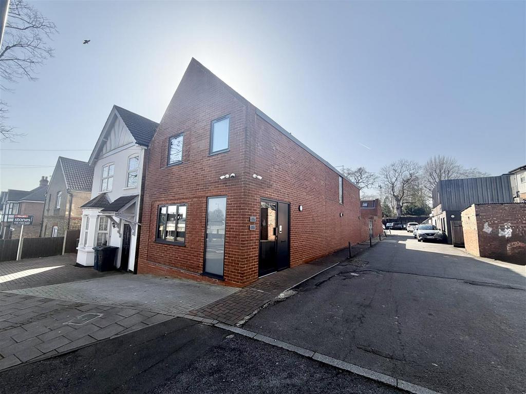Davidson Frost-Wellings, DFW, Elm Park, External.j