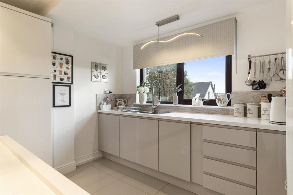 Kitchen 2
