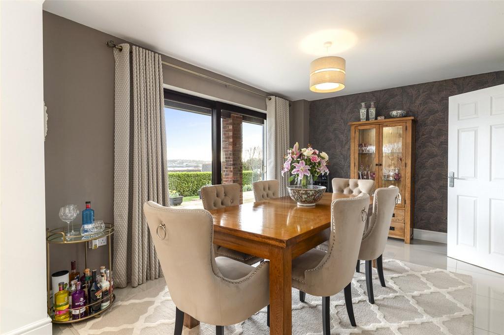 Dining Room 2
