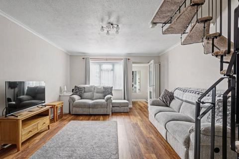 undefined, Nightingale Close, Rainham