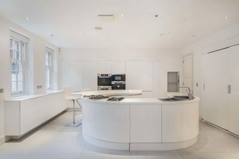 undefined, Shepherds Close, London W1K