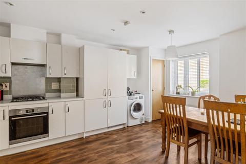 undefined, Ruppell Rise, Haywards Heath