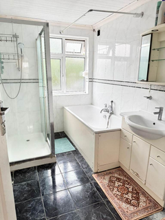 1 bedroom in a house share to rent, Malvern Avenue, Harrow HA2
