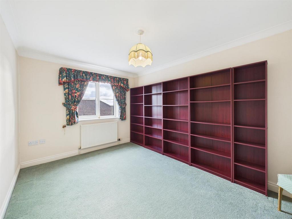Bedroom: