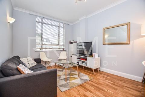 1 bedroom apartment to rent, North Block, County Hall Apartments, South Bank