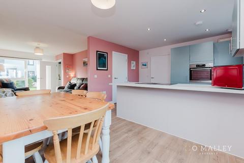 4 bedroom detached house for sale, Old College View, Sauchie
