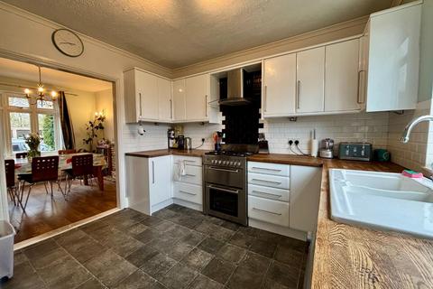 undefined, The Leys, Roade, Northamptonshire NN7