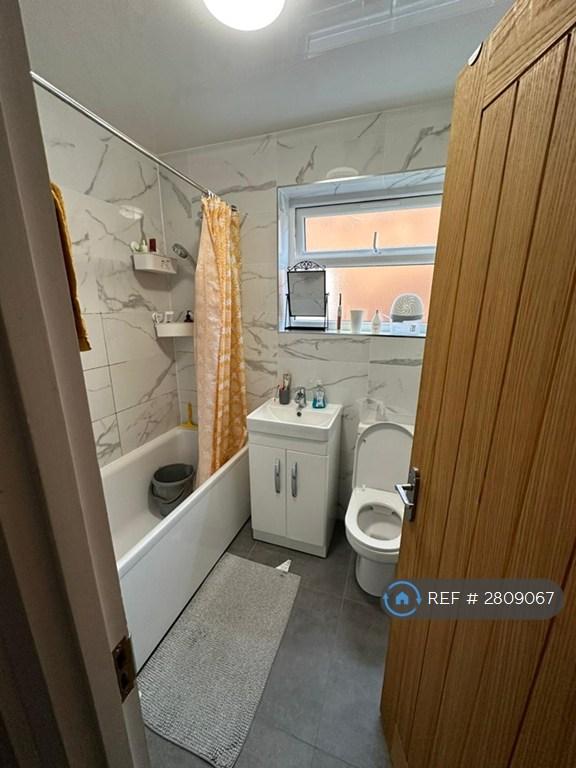 Ff Bathroom