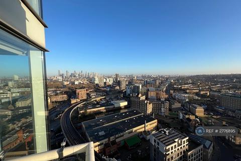 1 bedroom flat to rent, Distillery Tower, London, SE8