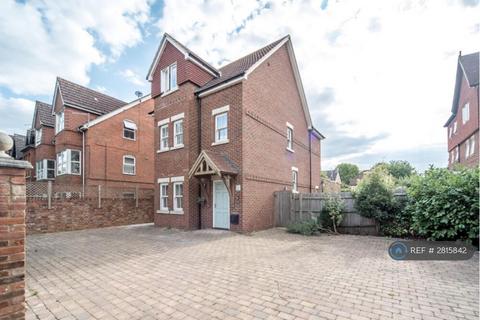 undefined, Clapham Road, Bedford, MK41