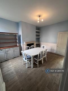 2 bedroom terraced house to rent, Redruth Street, Manchester, M14