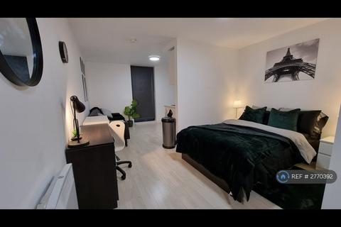 Studio to rent, Parliament Place, Liverpool, L8