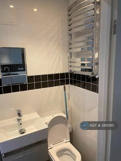undefined, Hutton Lane, Harrow, HA3