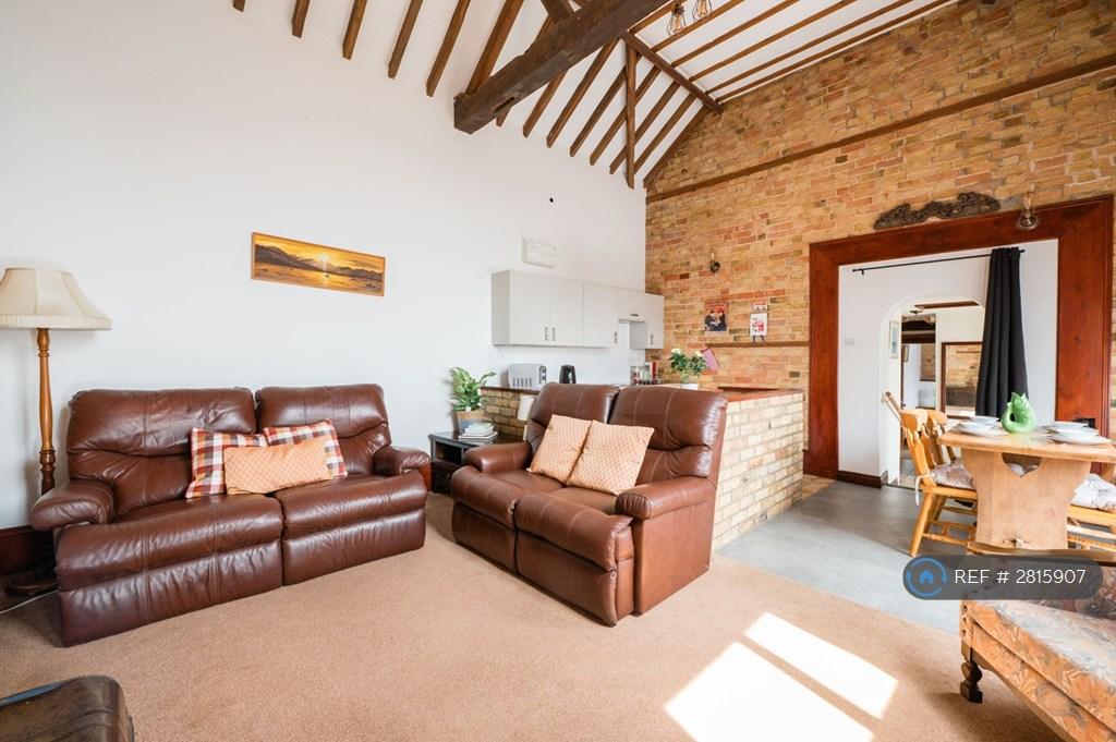 Loungearea In Front Room