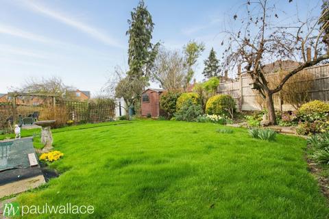 undefined, Hoecroft, Nazeing|1,705 sq ft Detached Bungalow on 0.30 Acres