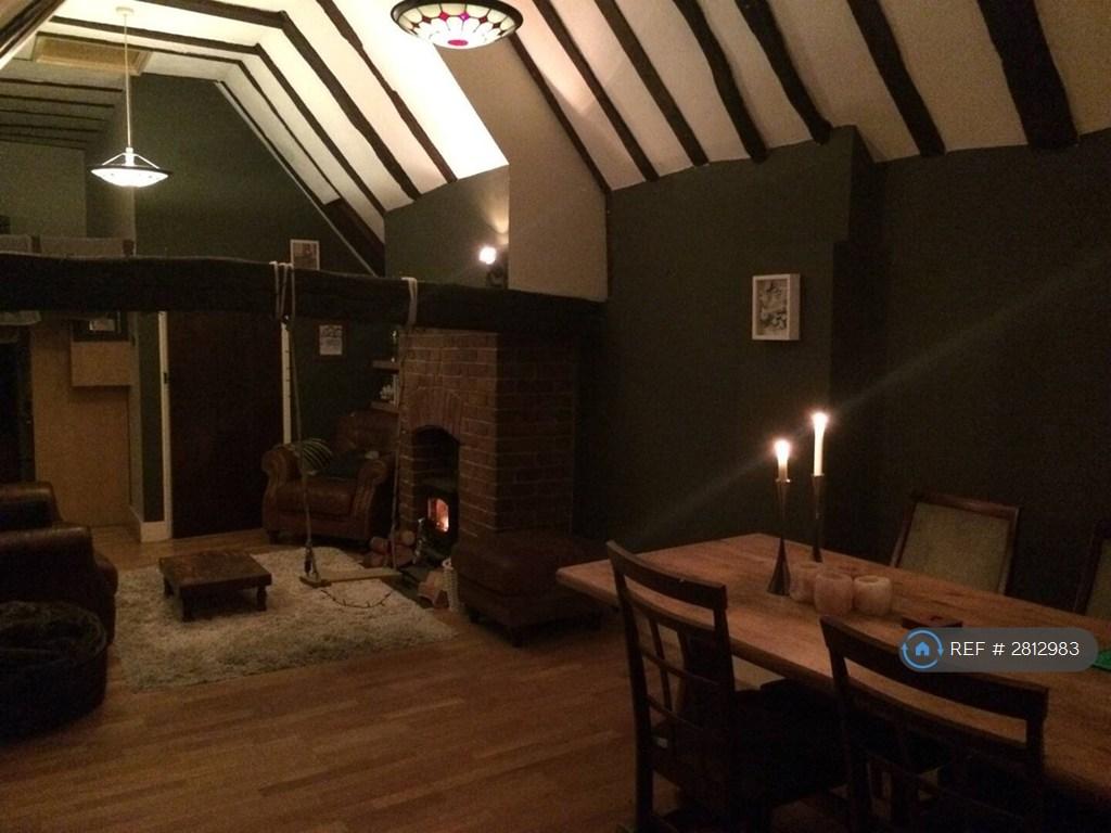 Living/Dining Room