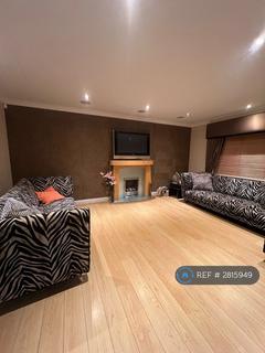 4 bedroom detached house to rent, Grandholm Grove, Bridge Of Don, Aberdeen, AB22