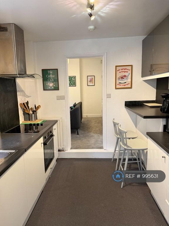 Communal Kitchen