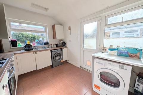 3 bedroom terraced house for sale, CARSON AVENUE, GRIMSBY