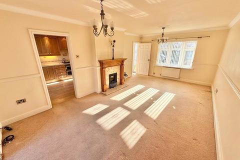 3 bedroom end of terrace house for sale, Pulford Road, Ellesmere Port