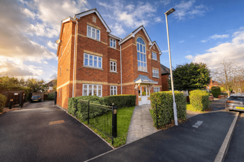 2 bedroom apartment for sale, Woodgate Road, Whalley Range, Manchester. M16 8LX