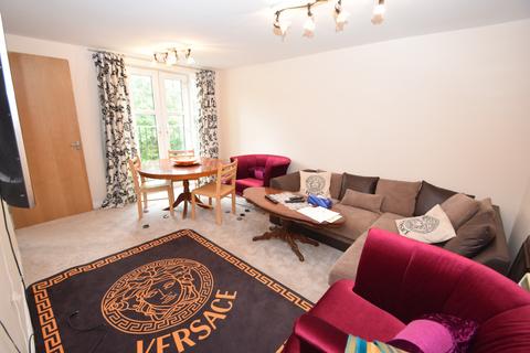 2 bedroom apartment for sale, Woodgate Road, Whalley Range, Manchester. M16 8LX