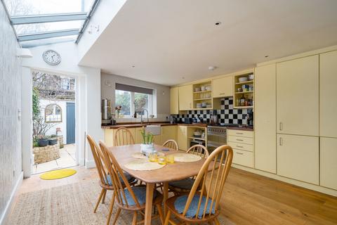4 bedroom terraced house for sale, St. Elmo Road W12