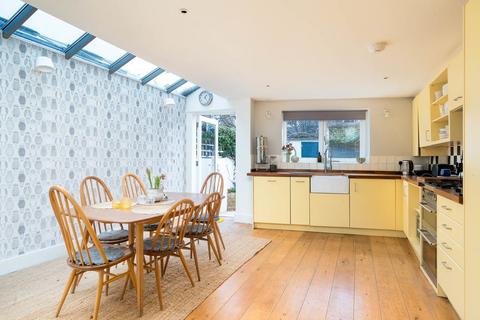 4 bedroom terraced house for sale, St. Elmo Road W12