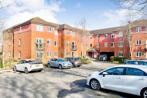 1 bedroom retirement property for sale, Berryfield Court, Bursledon Road, Hedge End, SO30