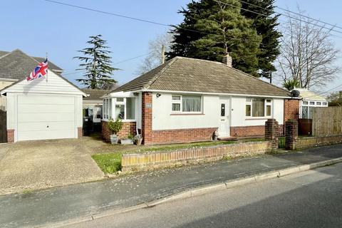 3 bedroom detached bungalow for sale, Pardoe Close, Hedge End, SO30