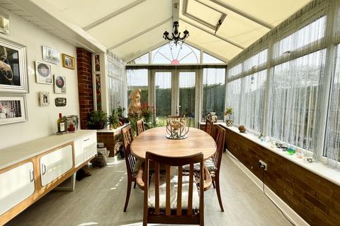 3 bedroom detached bungalow for sale, Pardoe Close, Hedge End, SO30
