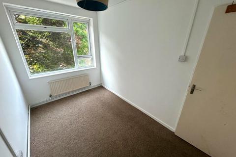 2 bedroom flat to rent, Hulse Road, Southampton, SO15
